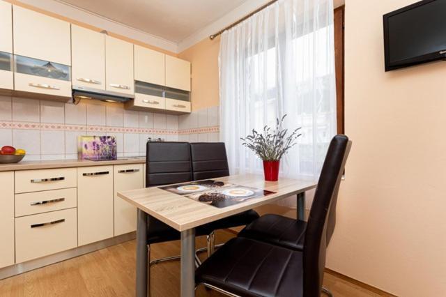 Santima Apartments Baška Eksteriør bilde